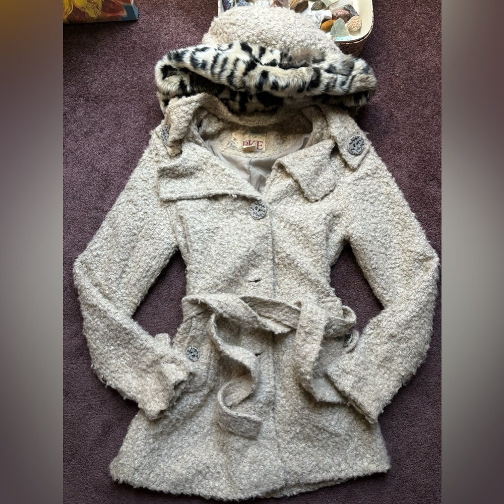 BKE faux fur leopard coat/jacket medium